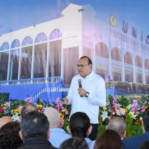 Rector de la UNIAV diserta sobre “Aprendizaje para la Vida” en Encuentro Nacional de Docentes Universitarios
